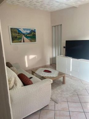 Casetta in villa indipendente
